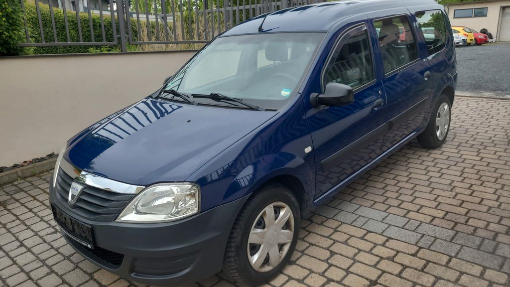 Dacia Logan 127.000 km 3.295 &euro; Coswig 01640