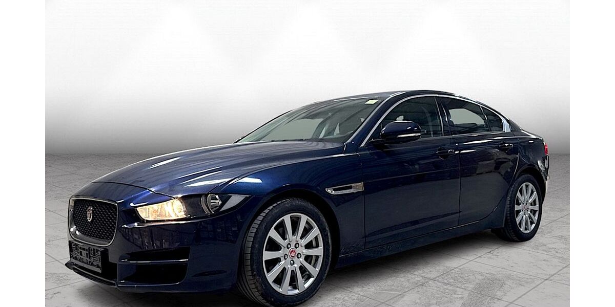 Jaguar XE 38.600 km 18.875 &euro; Potsdam 14480