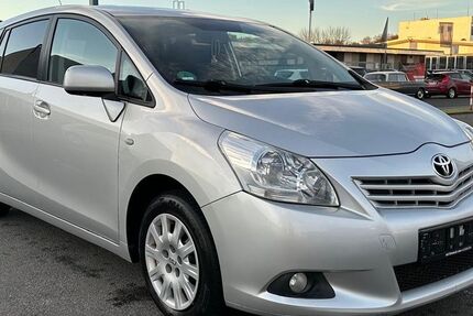 Toyota Verso 308.498 km 2.390 &euro; Maintal 63477