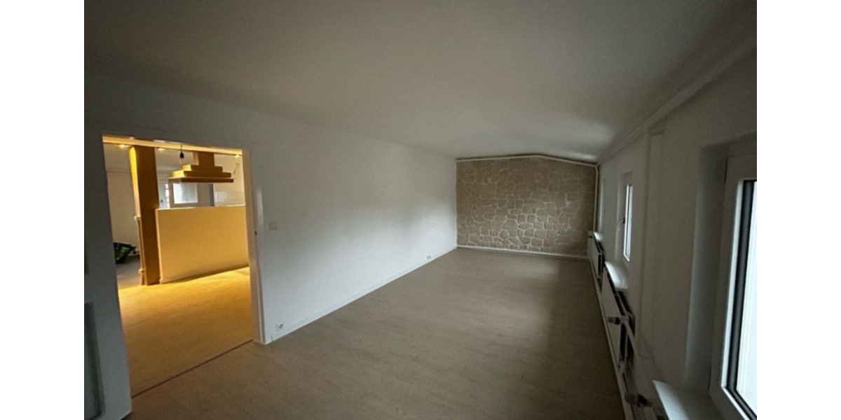 Dachgeschoßwohnung Strausberg - 3 Zimmer, 87 m&sup2;, 650&euro; | Angebot:25855273