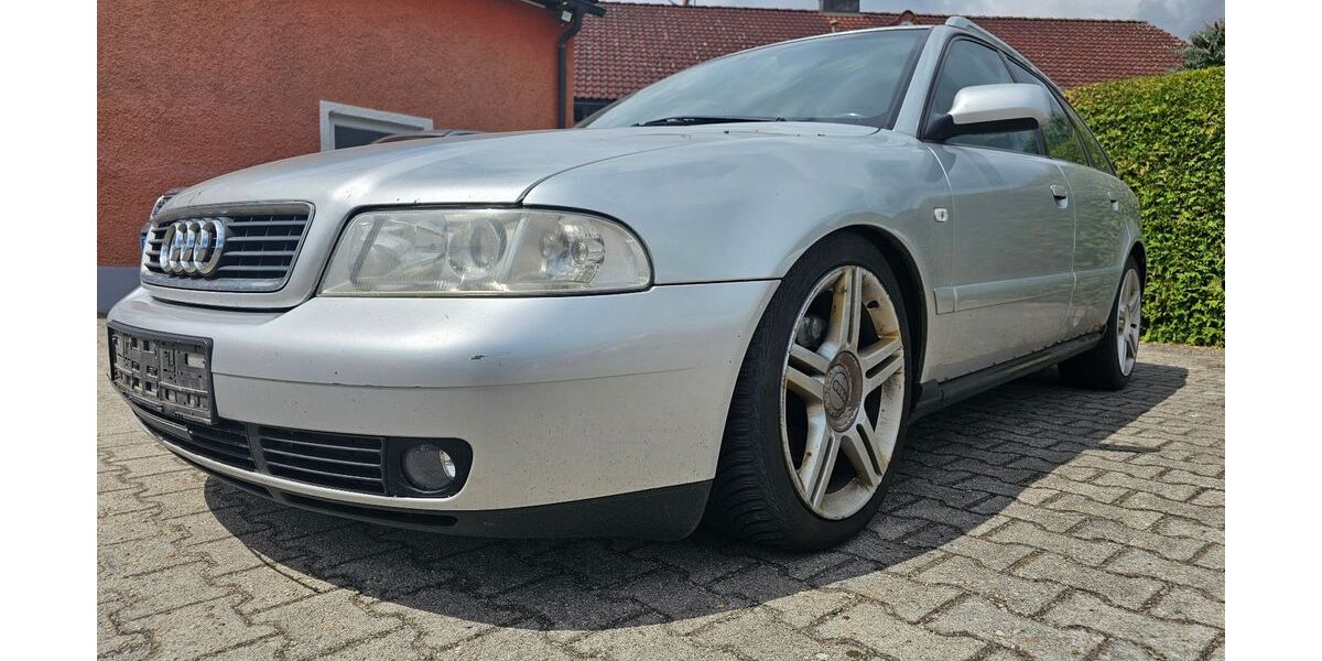 Audi A4 343.100 km 750 &euro; Maxhütte-Haidhof 93142