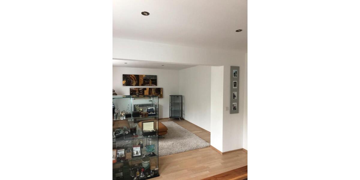 Einfamilienhaus Bad Lippspringe - 9 Zimmer, 236 m&sup2;, 499.000&euro; | Angebot:24693998