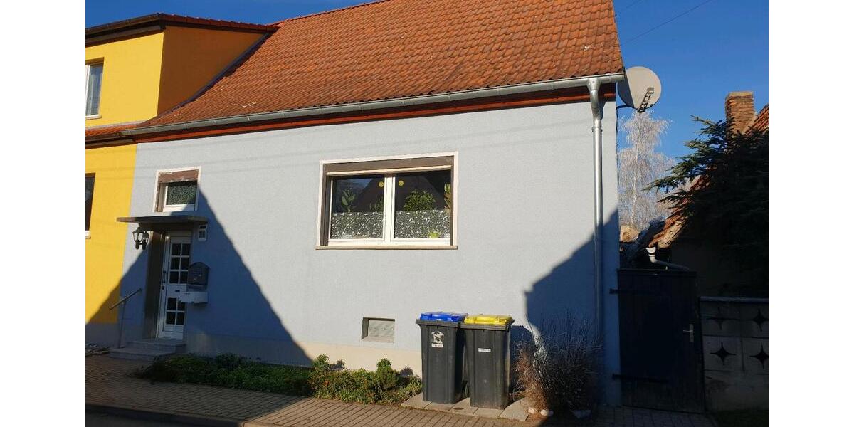 Doppelhaushälfte Haus mit Garten in Bottendorf 3.5 zimmer