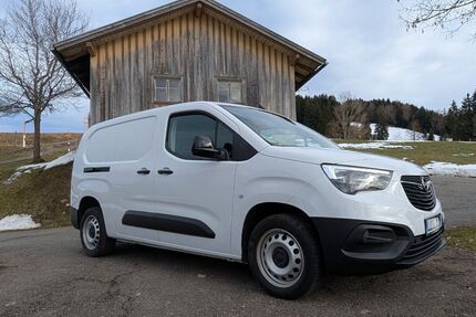 Opel Combo 82.000 km 14.950 &euro; Düsseldorf 40599