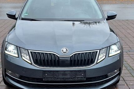 Skoda Octavia 208.000 km 11.200 &euro; Bruchköbel 63486