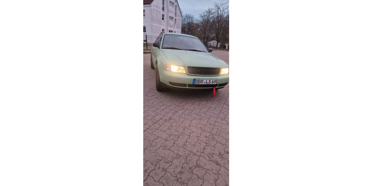 Audi A4 303.000 km 2.800 &euro; Neubukow 18233