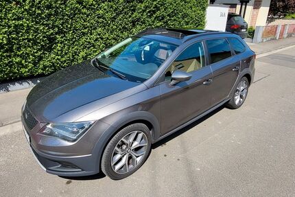 Seat Leon 212.000 km 8.999 &euro; Hagenbach 76767