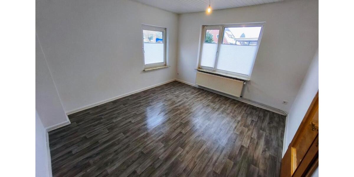Doppelhaushälfte Jemgum - 5 Zimmer, 95 m&sup2;, 520&euro; | Angebot:25105717