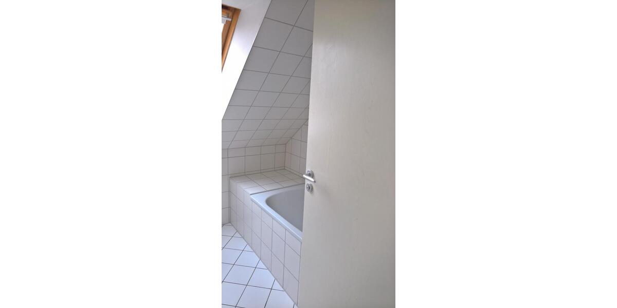 Dachgeschoßwohnung Leipzig Nord - 2 Zimmer, 41 m&sup2;, 119.850&euro; | Angebot:27222695
