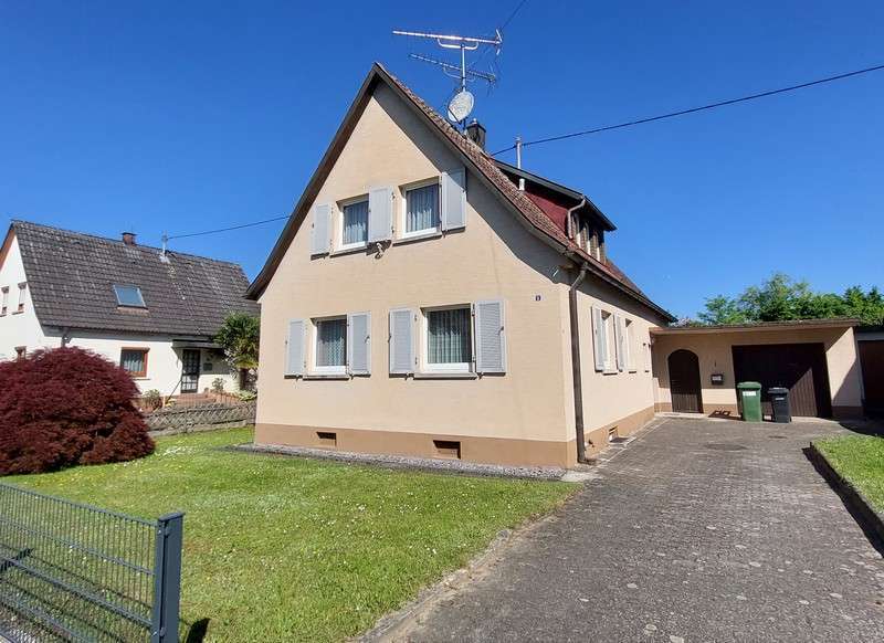 Haus zum Kaufen in Emmendingen 575.000 € 135 m²