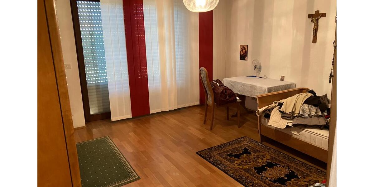 Einfamilienhaus Nabburg - 7 Zimmer, 160 m&sup2;, 570.000&euro; | Angebot:27092794