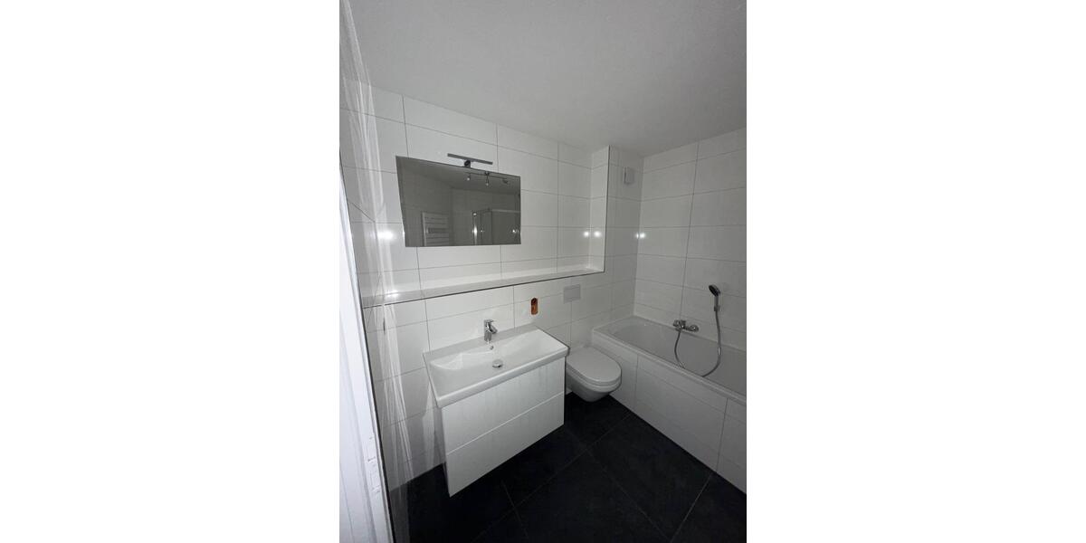 Reihenhaus Kleinmachnow - 4.5 Zimmer, 120 m&sup2;, 1.980&euro; | Angebot:22590554