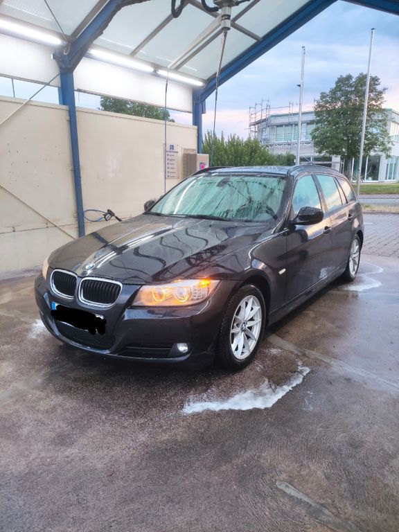 320 Gran Turismo