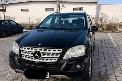 Mercedes-Benz ML 350 304.000 km 8.900 &euro; Straßkirchen 94342