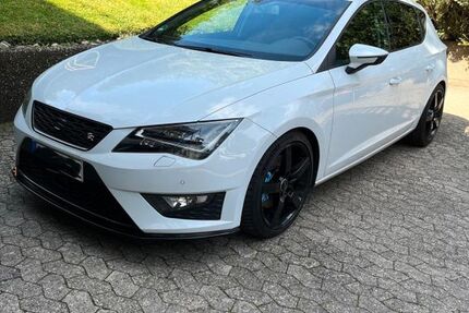 Seat Leon 74.000 km 14.999 &euro; Friedrichsthal 66299
