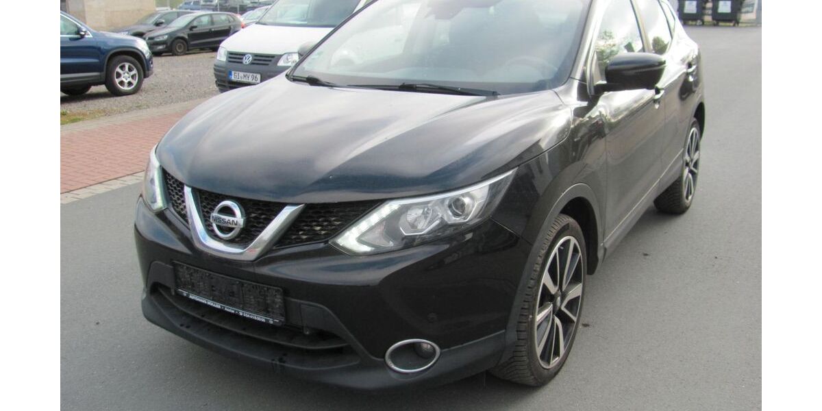 Nissan Qashqai 117.300 km 10.890 &euro; Pohlheim 35415