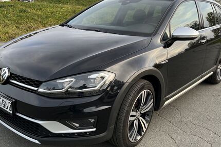 VW Golf 108.400 km 19.890 &euro; Annaberg-Buchholz 09456