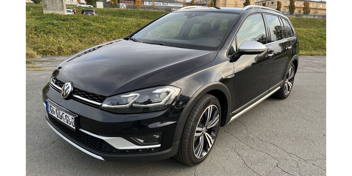 VW Golf 108.400 km 19.890 &euro; Annaberg-Buchholz 09456