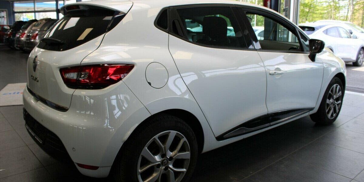 Renault Clio ENERGY TCe 90 86.640 km 9.980 &euro; Euskirchen 53881