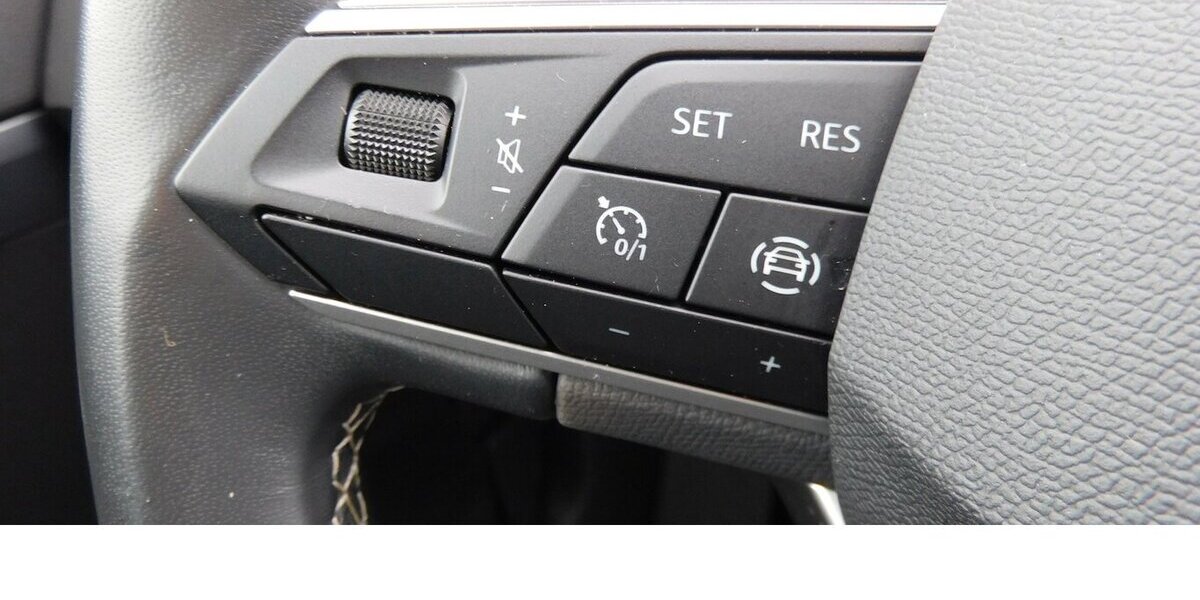 Seat Ateca 1.5 Style TSI BMT Navi Klima Alu 29.800 km 22.990 € Vordorf 38533