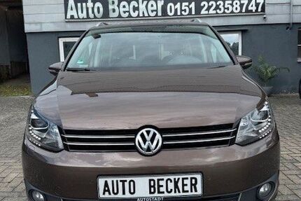 VW Touran 158.700 km 8.200 &euro; Freudenberg 97896