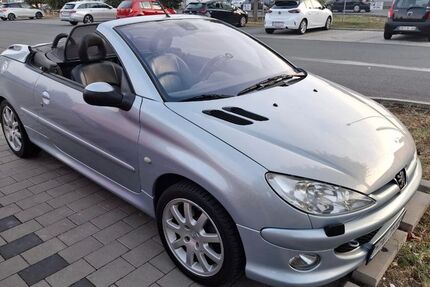 Peugeot 206 176.000 km 1.400 &euro; Flörsheim-Wicker 65439