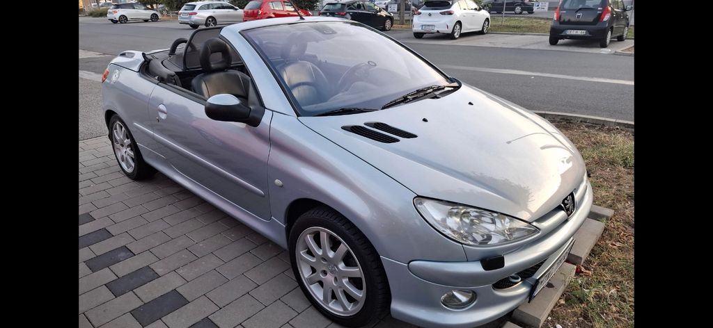 Peugeot 206 176.000 km 1.400 &euro; Flörsheim-Wicker 65439