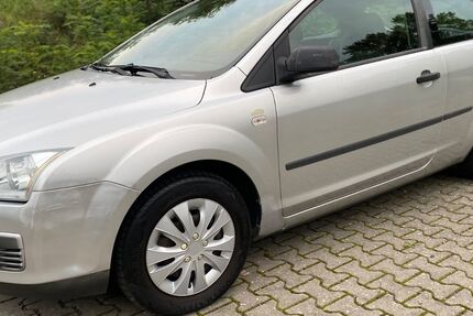 Ford Focus 100.000 km 2.450 € Lorsch 64653