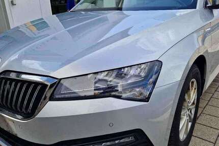 Skoda Superb 176.000 km 16.999 &euro; Hohenbrunn 85662