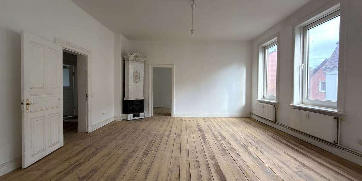 Etagenwohnung Kiel Gaarden-Ost - 4 Zimmer, 139 m&sup2;, 1.180&euro; | Angebot:26877859