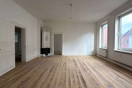 Wohnung Kiel Gaarden-Ost - 4 Zimmer, 139 m&sup2;, 1.180&euro; | Angebot:26877859