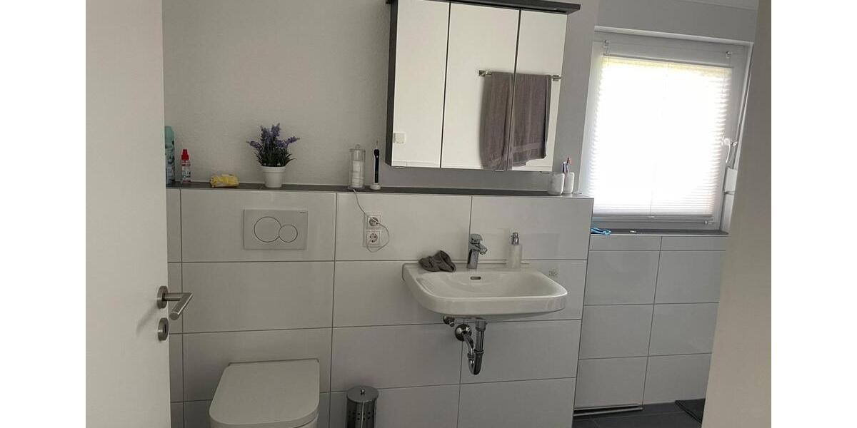 Etagenwohnung Grafschaft - 2 Zimmer, 55 m&sup2;, 600&euro; | Angebot:26236201