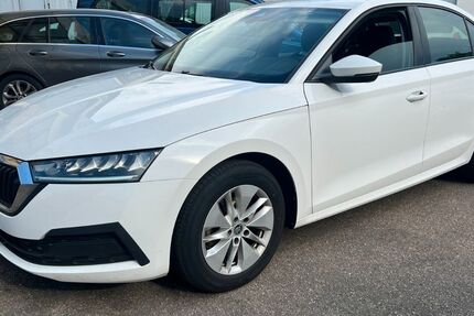 Skoda Octavia 300.000 km 12.500 &euro; Lahr 77933