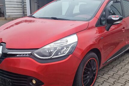 Renault Clio 78.080 km 5.999 &euro; Wolfen 06766