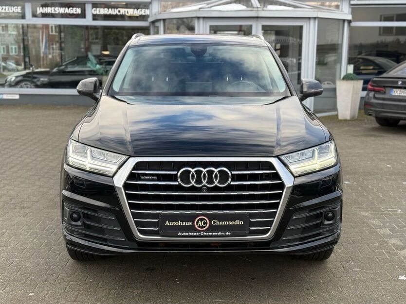 Q7