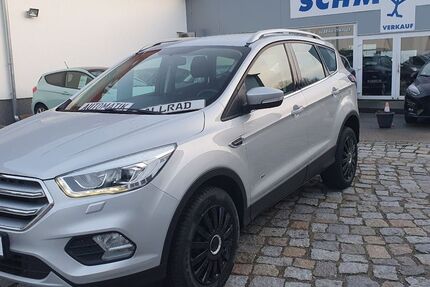 Ford Kuga 39.000 km 17.990 € Potsdam 14469