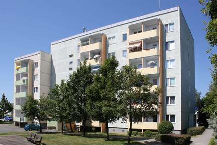 Wohnung zum Mieten in Werdau 167 € 33.37 m² 1 zimmer