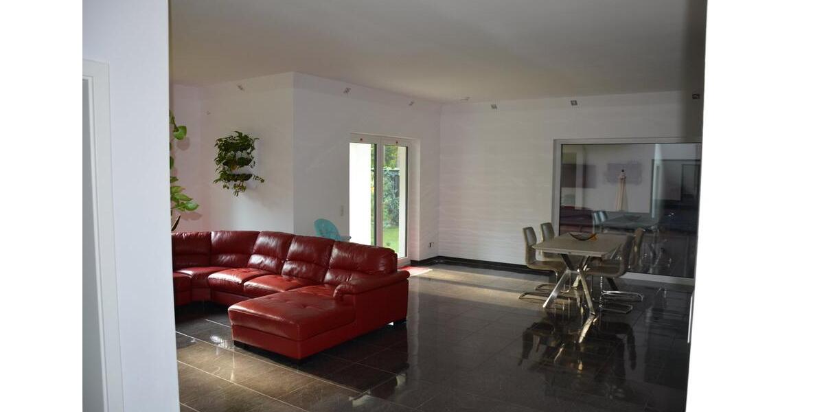 Einfamilienhaus Brück - 10 Zimmer, 368 m&sup2;, 875.000&euro; | Angebot:27015968
