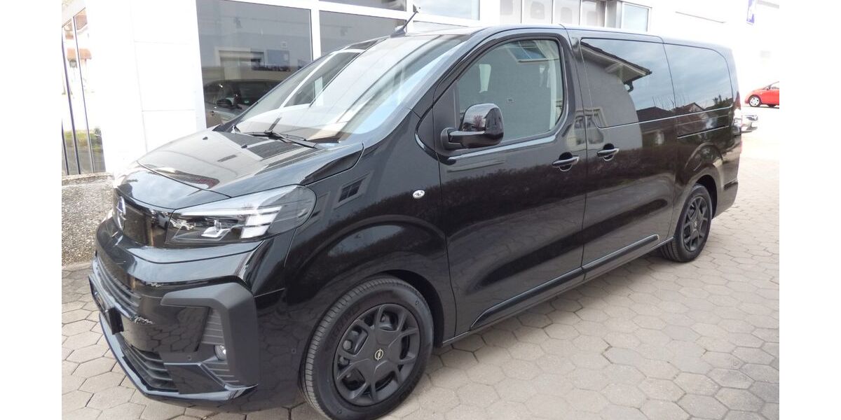 Opel Zafira Life 1.500 km 39.490 &euro; Ahorntal 95491