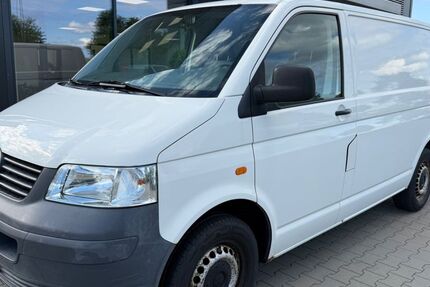 VW T5 Transporter 221.603 km 4.500 &euro; Lonnerstadt 91475