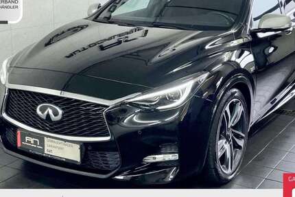 INFINITI Q30 100.000 km 15.900 &euro; Stelle 21435