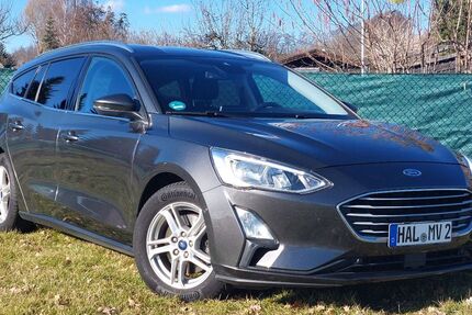 Ford Focus 97.600 km 10.490 &euro; Halle Saale 06118