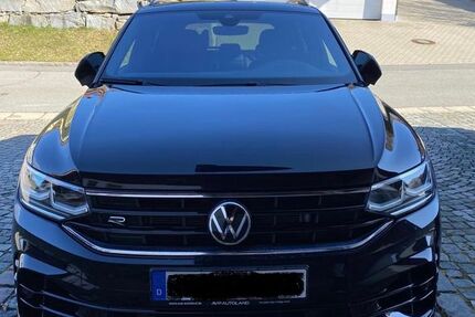 VW Tiguan 55.000 km 37.500 &euro; Regen 94209