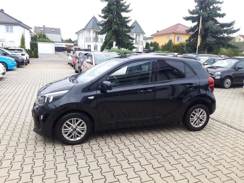 Kia Picanto 30.014 km 12.490 € Leipzig 04178