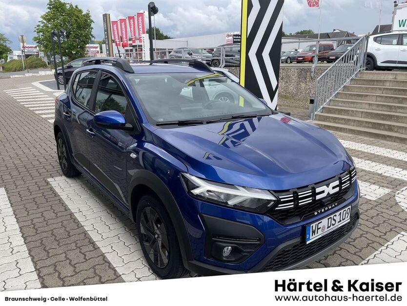 Dacia Sandero 1.925 km 18.590 € Wolfenbüttel 38304