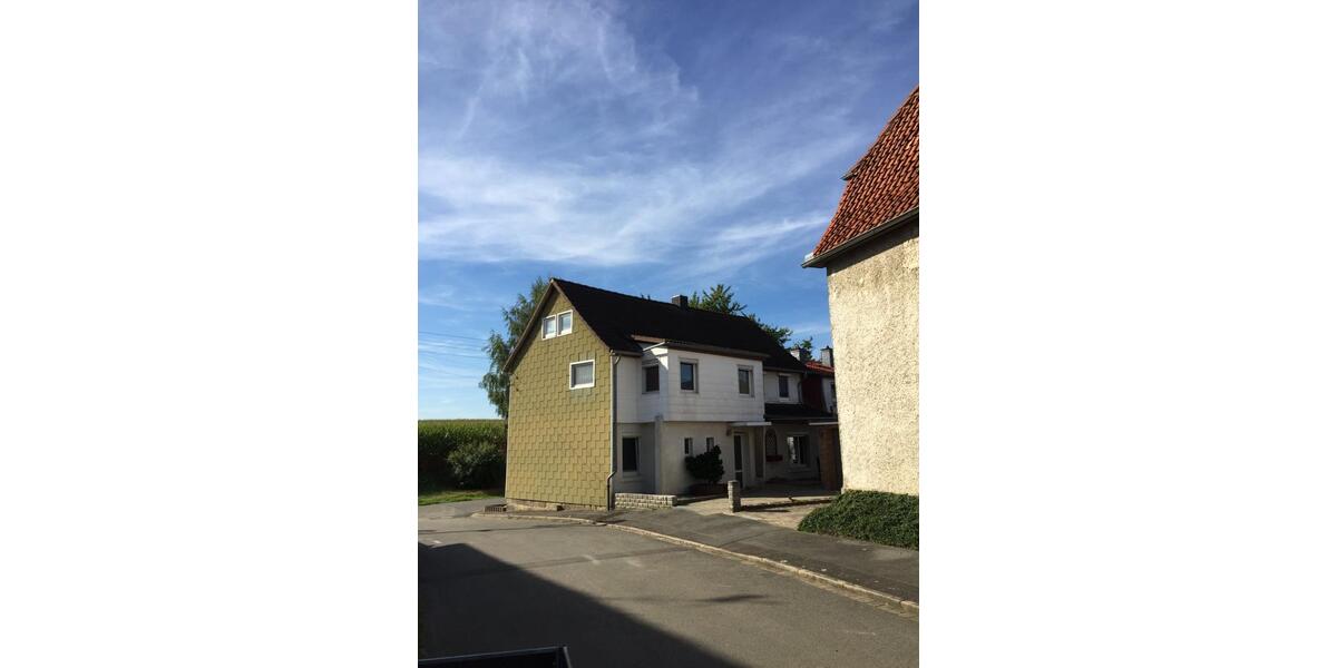 Doppelhaushälfte Elze - 5 Zimmer, 144 m&sup2;, 1.000&euro; | Angebot:25307912