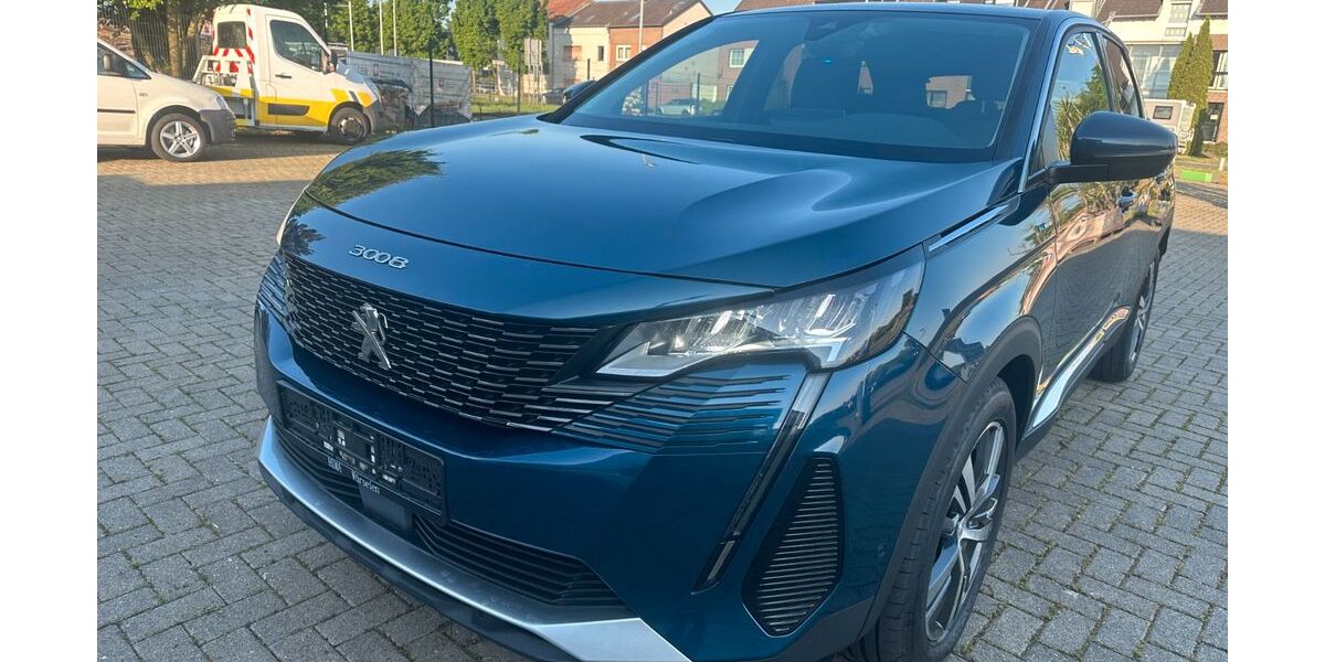 Peugeot 3008 118.000 km 16.499 &euro; würselen 52146