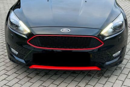 Ford Focus 140.661 km 12.499 &euro; Neustadt bei Coburg 96465