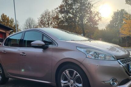 Peugeot 208 230.156 km 4.300 &euro; Habighorst 29359