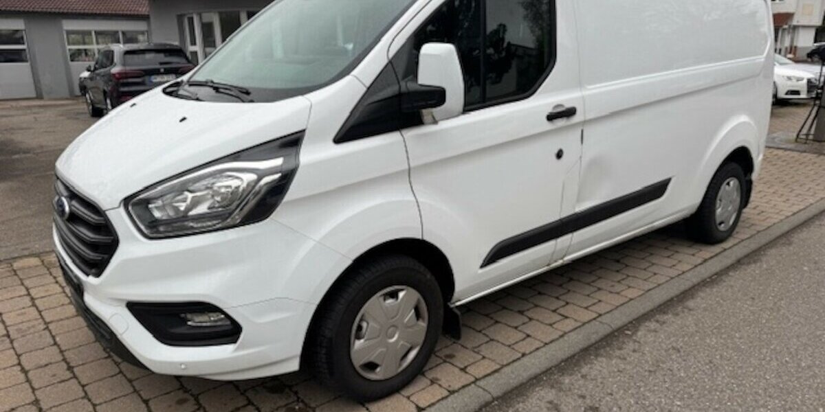 Ford Transit Custom 2.0 TDCI Kasten 300 L2 Trend 113.850 km 7.990 &euro; Neckarsulm 74172